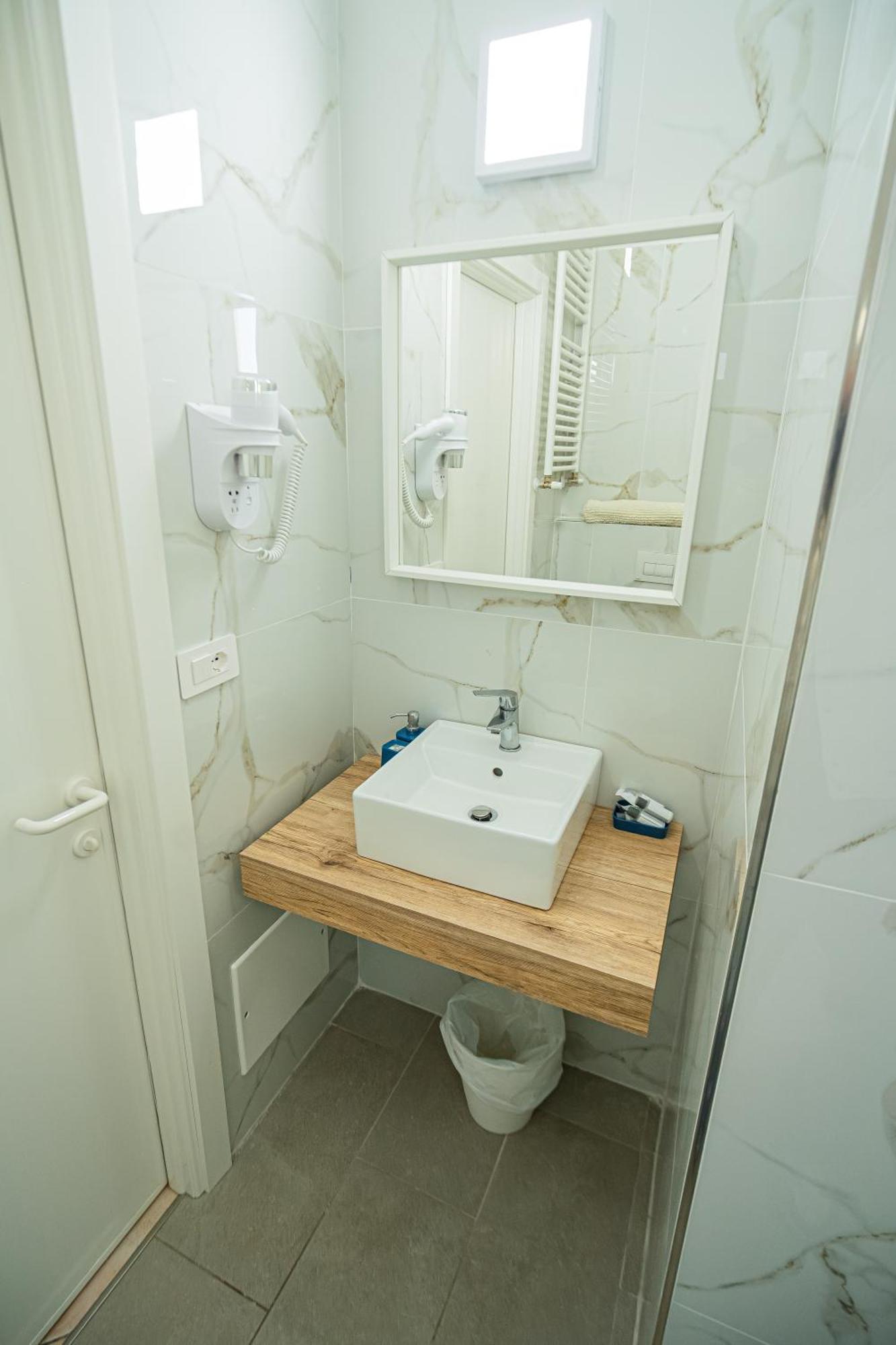 Hotel Aldebaran Rimini Zewnętrze zdjęcie